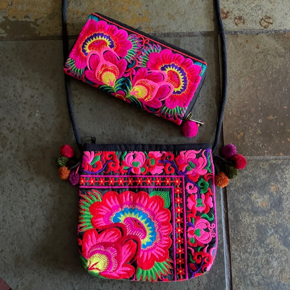 NWOT Thailand Matching Crossbody & Wallet Set